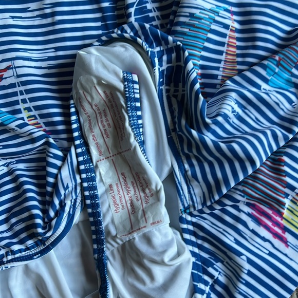 NWOT Lands End Nautical Sailboat Swimsuit - Picture 6 of 7